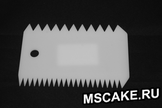 Скребок ппрямоугольный зубчатый, пластик 13317
